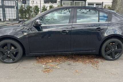 Chevrolet Cruze 174.384 km 3.300 &euro; Berlin, Stadt 13407