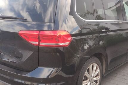 VW Touran 74.000 km 19.599 &euro; Baden-Baden 76532