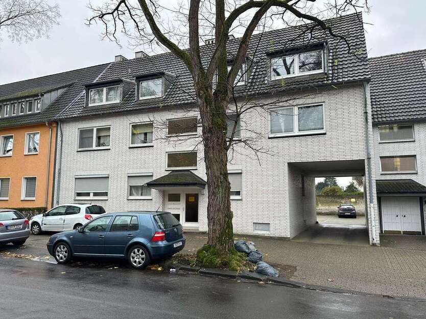 Wohnung zum Kaufen in Oberhausen 92.800 € 61.96 m²