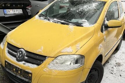 VW Fox 129.662 km 2.490 &euro; Königswinter 53639