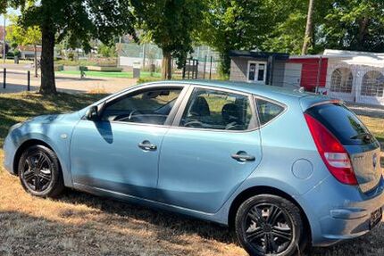 Hyundai i30 136.000 km 2.999 &euro; Massenbachhausen 74252