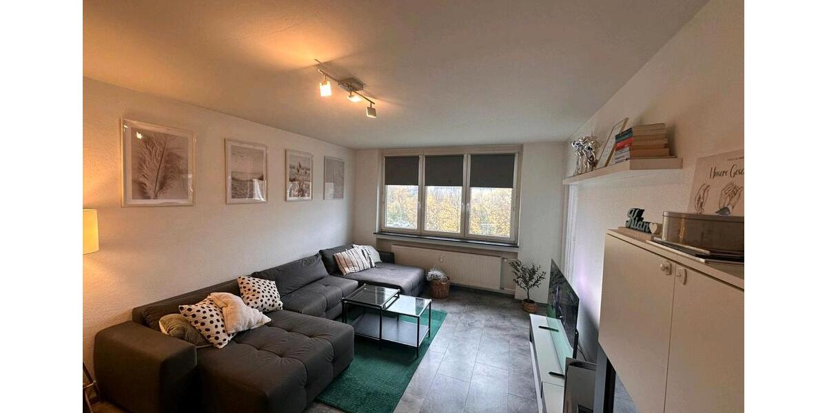 *Top LAGE* 3 Zimmer Wohnung, E.Küche, Balkon , Badewanne +Dusche, 3 zimmer