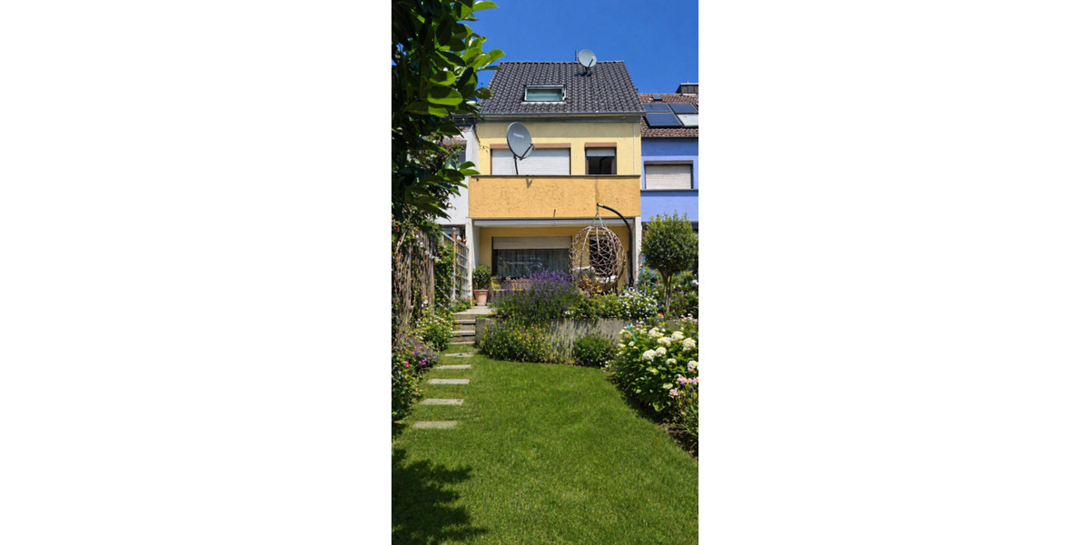 Reihenmittelhaus Estenfeld - 4 Zimmer, 109 m&sup2;, 370.000&euro; | Angebot:26450946