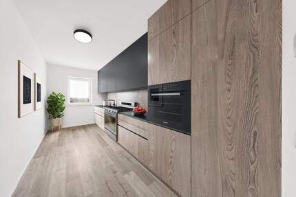 Über den Dächern: 4 Raum Wohnung: Neubau-Traum mit Südbalkon Energie-Effienzklasse A+ 4 zimmer