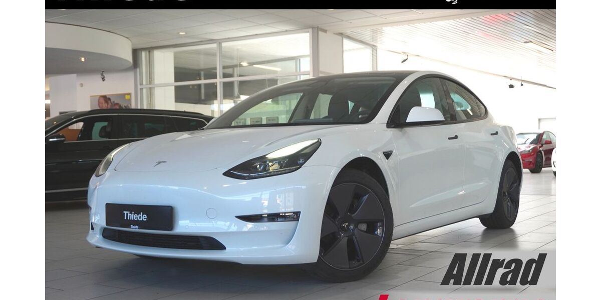 Tesla Model 3 38.300 km 30.420 &euro; Schöningen 38364