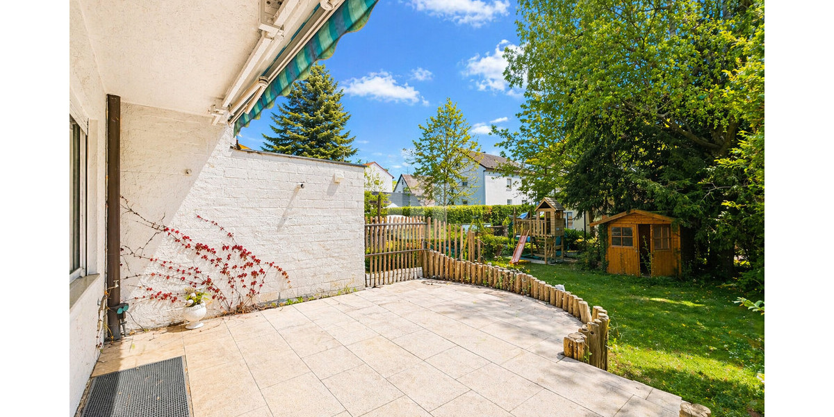 WINDISCH – Renovierungsbedürftiges RMH in Ortsrandlage von Olching – viel Potenzial für Familien! - Reihenmittelhaus Olching | Angebot:26534334