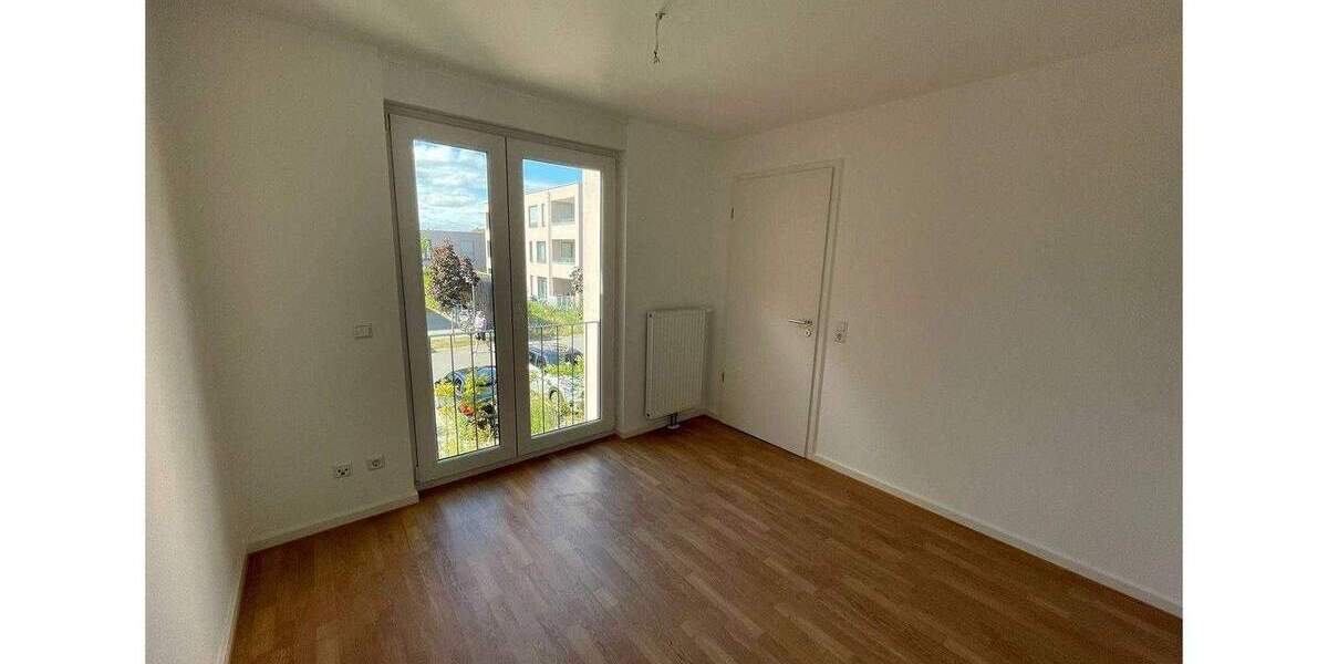 Reihenmittelhaus Mannheim Waldhof - 4 Zimmer, 120 m&sup2;, 1.555&euro; | Angebot:24778131