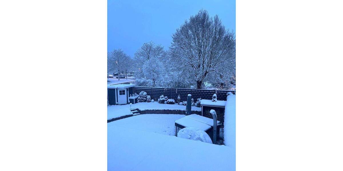 Elegantes 7 Zimmer Reihenendhaus in Rheinbach 170 qm WFL und 398 Grd. 7 zimmer