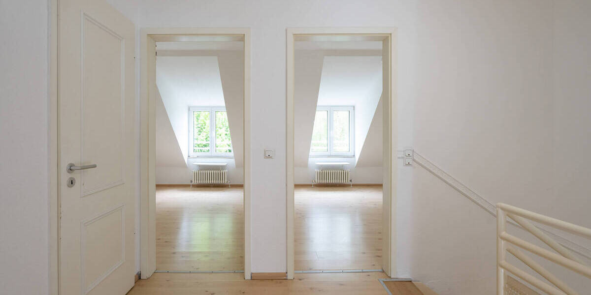 FREI AB MÄRZ 2026! Wunderschön gelegenes, geräumiges Reihenendhaus mit 179m² Wohn-Nutzfläche.. 4 zimmer