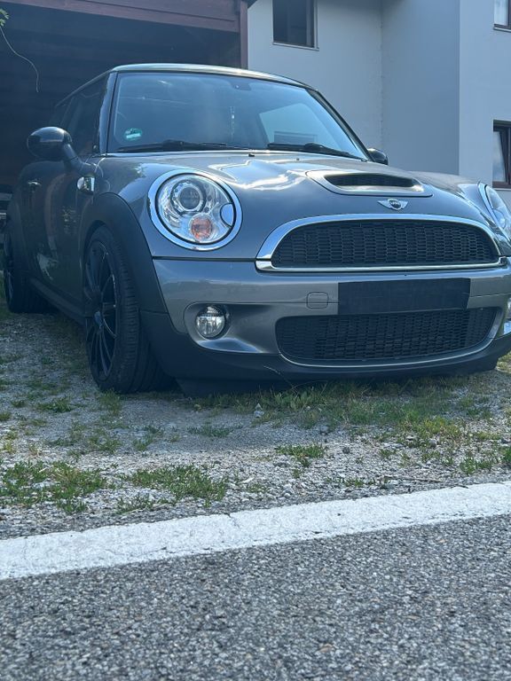 Cooper S