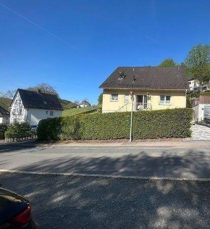 Mehrfamilienhaus, Wohnhaus Lüdenscheid Rathmecke - 435.000&euro; | Angebot:26203767