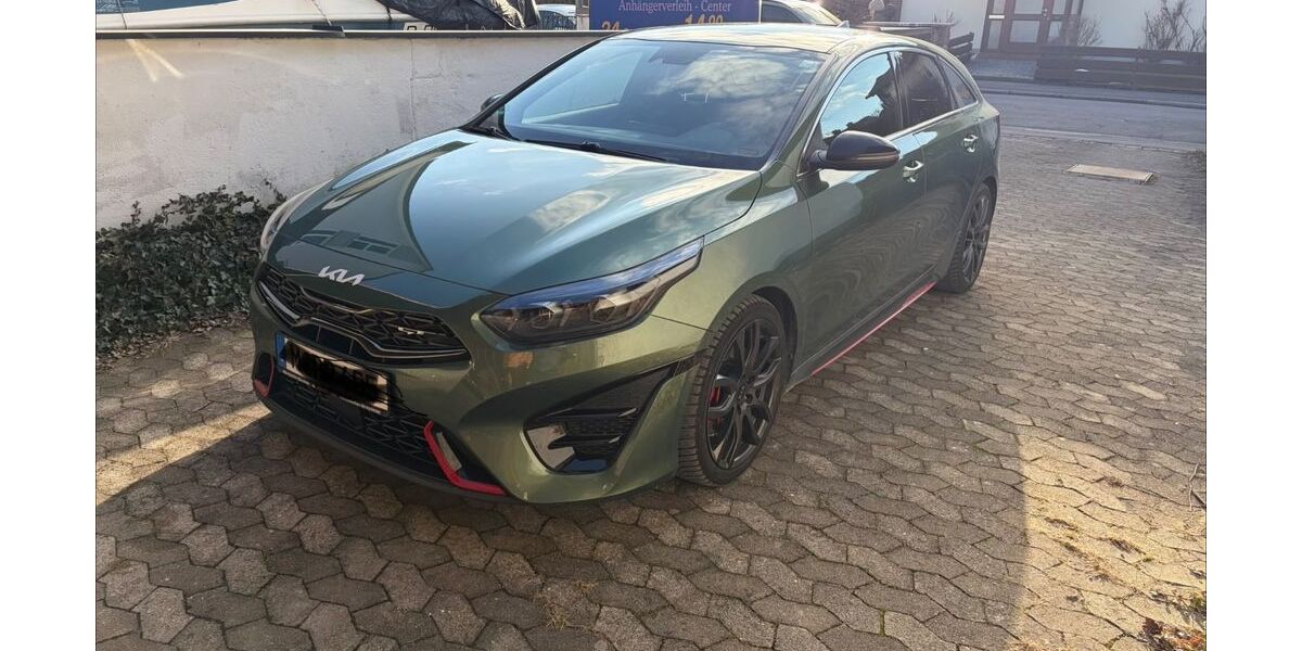 Kia pro ceed / ProCeed 52.000 km 23.500 &euro; München 81825