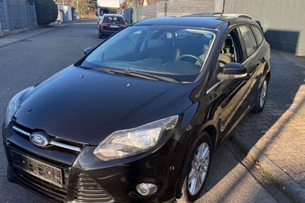 Ford Focus 227.600 km 3.850 &euro; Kronau 76709