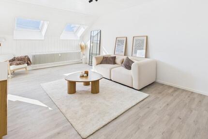 Moderne und gemütliche 4-Zimmer-DG-Wohnung mit sonniger Dachterrasse und Garage in Senden! 4 zimmer