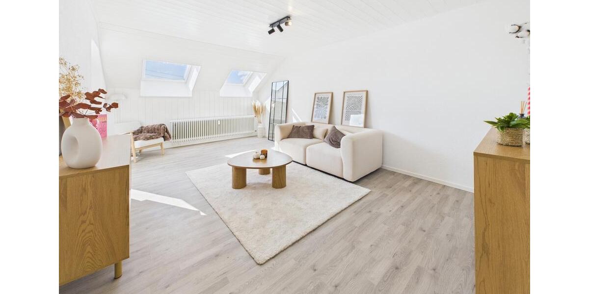 Moderne und gemütliche 4-Zimmer-DG-Wohnung mit sonniger Dachterrasse und Garage in Senden! 4 zimmer