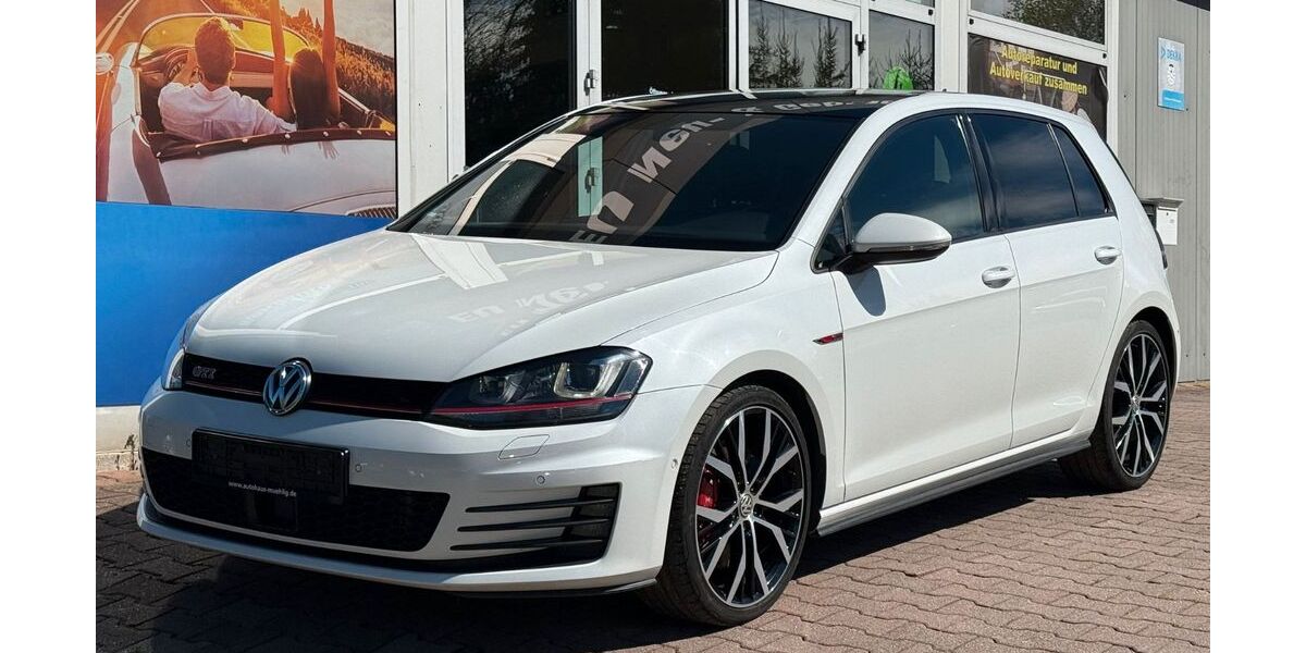 VW Golf 121.848 km 18.700 &euro; Zwickau 08056