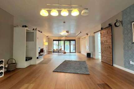 Haus Achim - 12 Zimmer, 320 m&sup2;, 599.000&euro; | Angebot:27668810