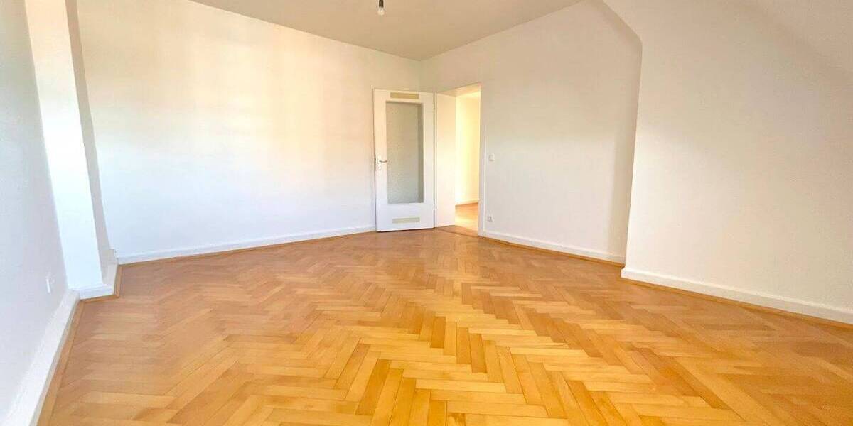 Etagenwohnung Krefeld Stadtmitte - 2 Zimmer, 58 m&sup2;, 499&euro; | Angebot:26692603