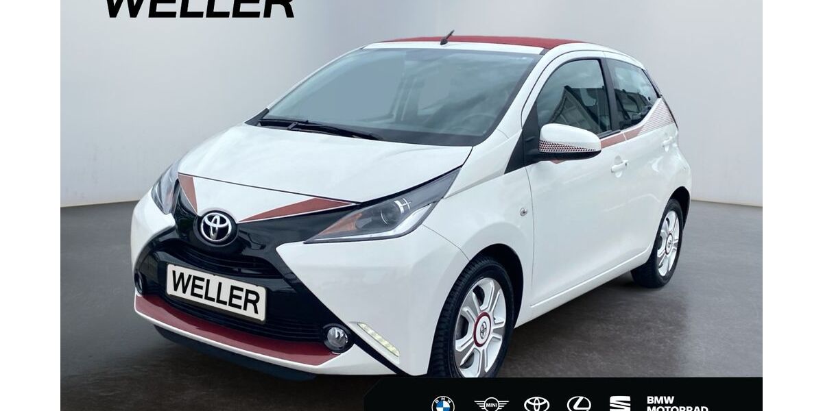 Toyota Aygo (X) 50.715 km 11.790 &euro; Leipzig 04178