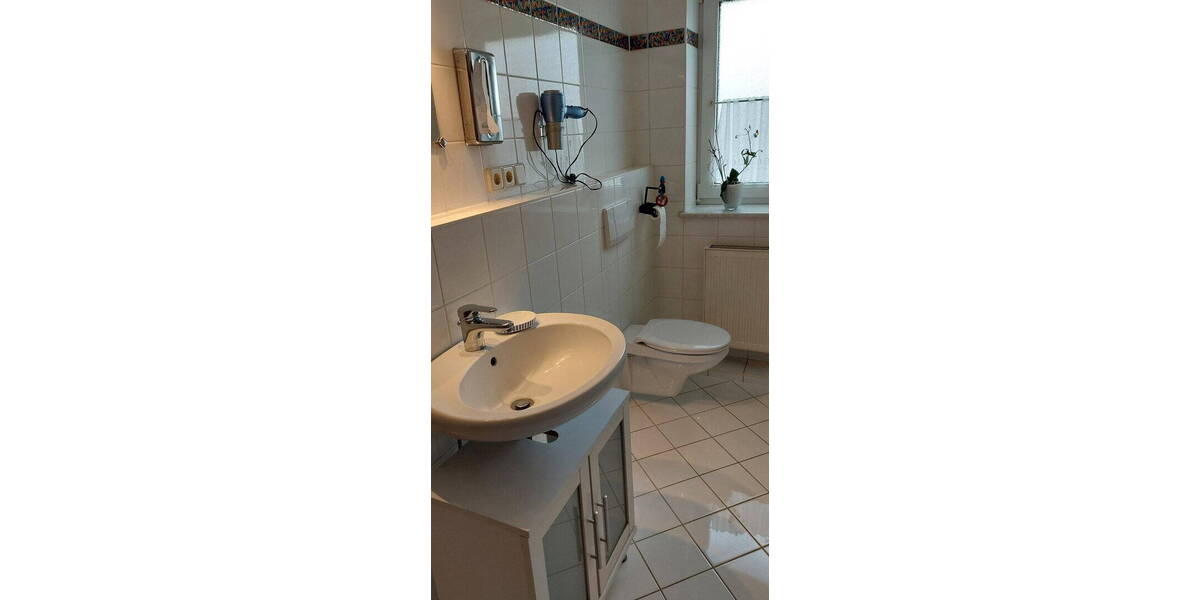 Einfamilienhaus Bad Kissingen Winkels - 6 Zimmer, 206 m&sup2;, 2.200&euro; | Angebot:26763513