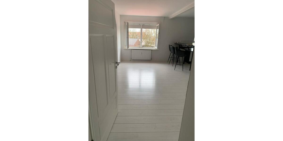 Dachgeschoßwohnung Celle Altencelle - 3 Zimmer, 120 m&sup2;, 150.000&euro; | Angebot:26834484