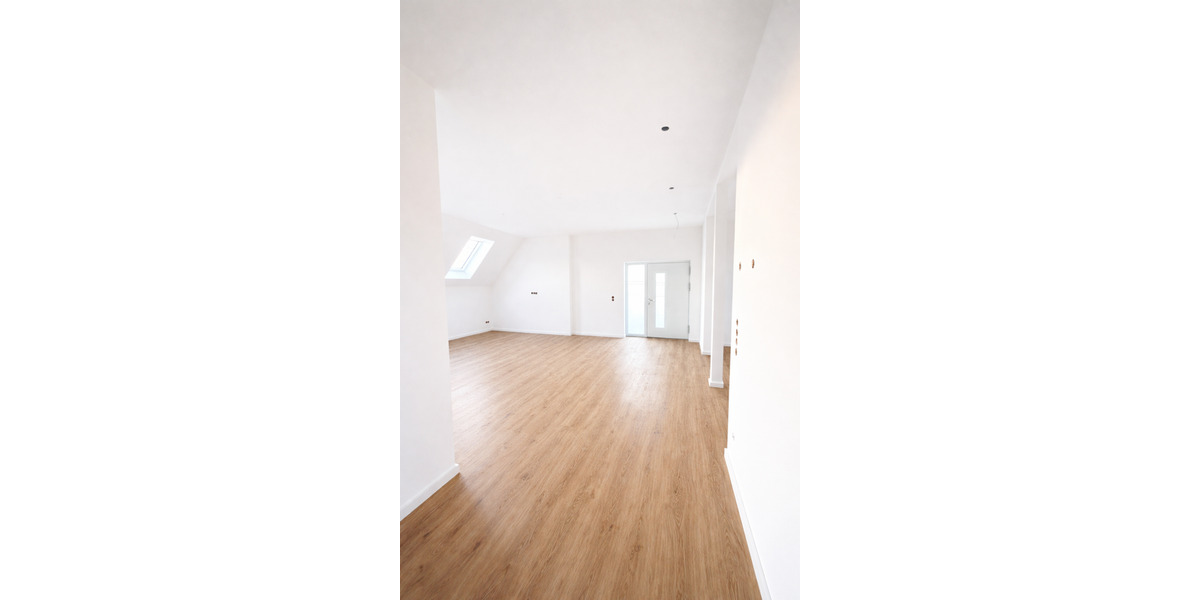 Maisonettenwohnung Schwülper - 4 Zimmer, 220 m&sup2;, 1.650&euro; | Angebot:25505790