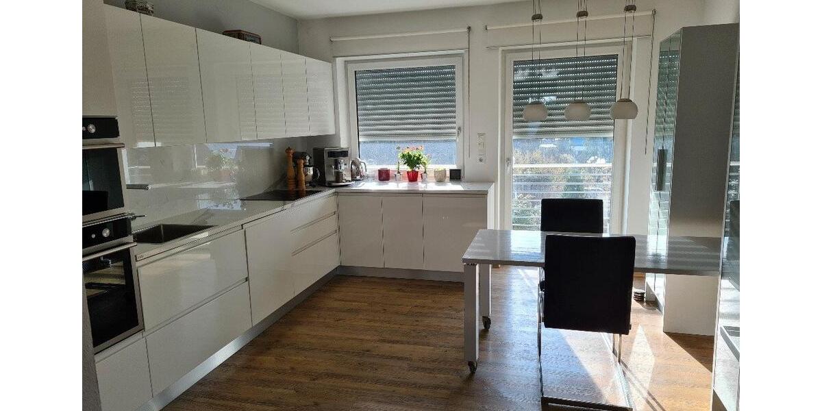 Einfamilienhaus Geisenfeld - 9 Zimmer, 180 m&sup2;, 850.000&euro; | Angebot:26862951