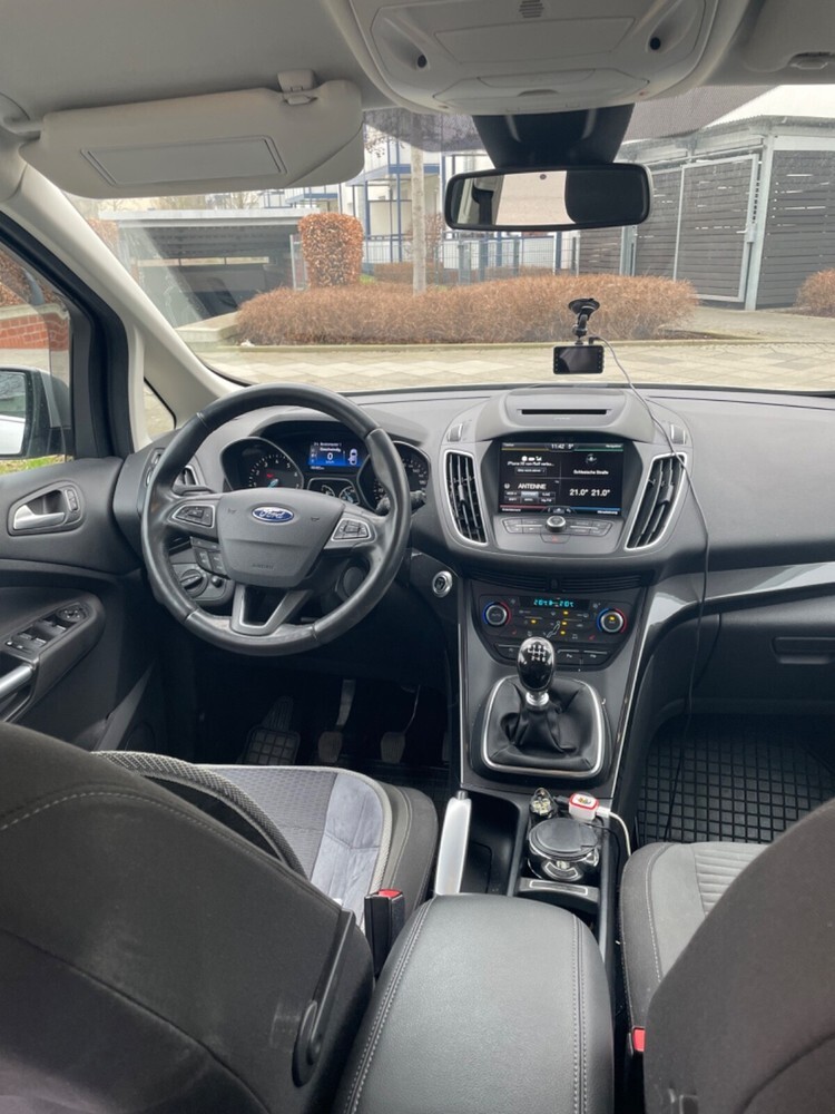 Ford C-Max 95.400 km 9.000 € Düsseldorf 40213