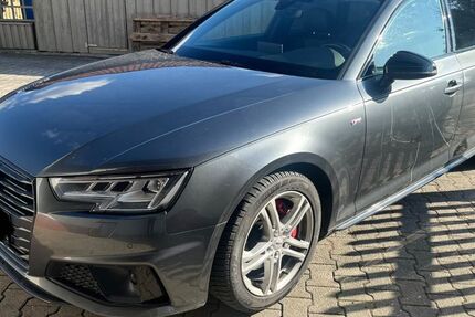 Audi A4 115.000 km 22.999 &euro; Lindberg 94227