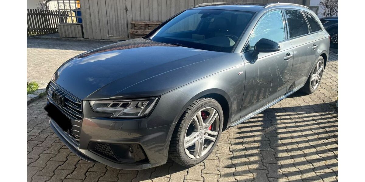 Audi A4 115.000 km 22.999 &euro; Lindberg 94227