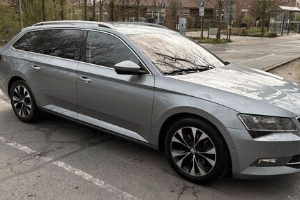 Skoda Superb 179.200 km 17.999 &euro; Vechta 49377