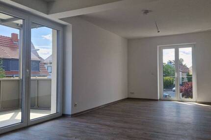 Erstbezug: Bezugsfertig sanierte 3-Raum-Wohnung mit Balkon 3 zimmer
