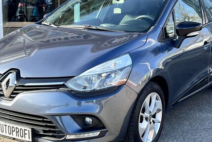 Renault Clio 88.720 km 7.890 &euro; Trossingen 78647