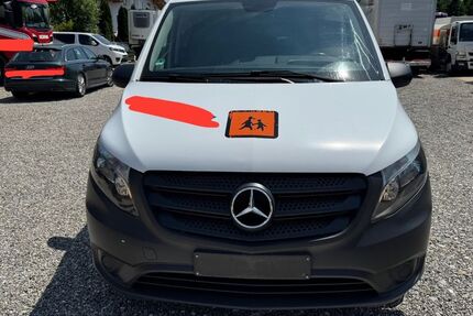 Mercedes-Benz Vito 176.123 km 14.000 € Egling 82544