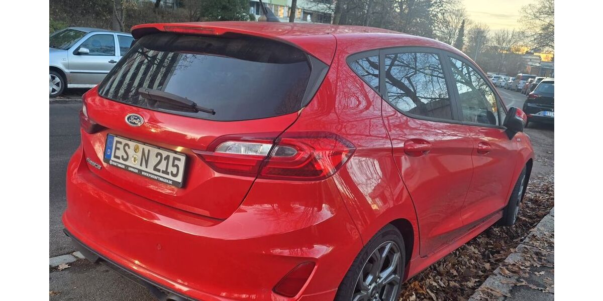 Ford Fiesta 32.000 km 12.000 &euro; Reutlingen 72762