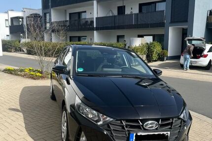 Hyundai i20 30.000 km 13.000 &euro; Kreuztal 57223