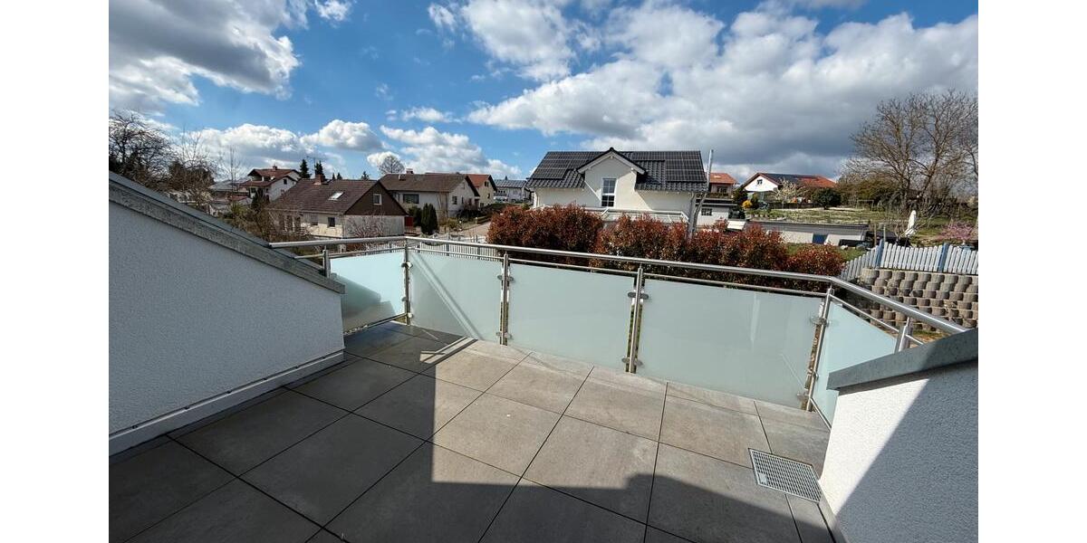 Dachgeschoßwohnung Sinsheim - 3 Zimmer, 87 m&sup2;, 415.000&euro; | Angebot:26921950