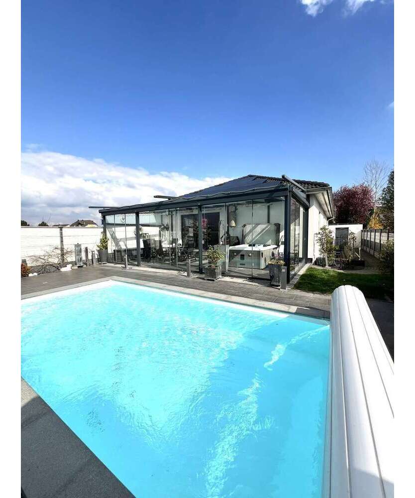 Haus zum Kaufen in Porz 890.000 € 212 m²