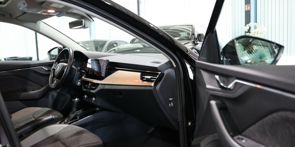 Skoda Scala 1.6 TDI DSG STYLE / PANORAMA / LED / ACC 52.000 km 17.991 &euro; Hamm 59077