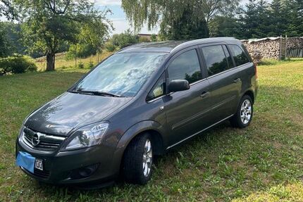 Opel Zafira 160.000 km 5.500 &euro; Burgrieden 88483