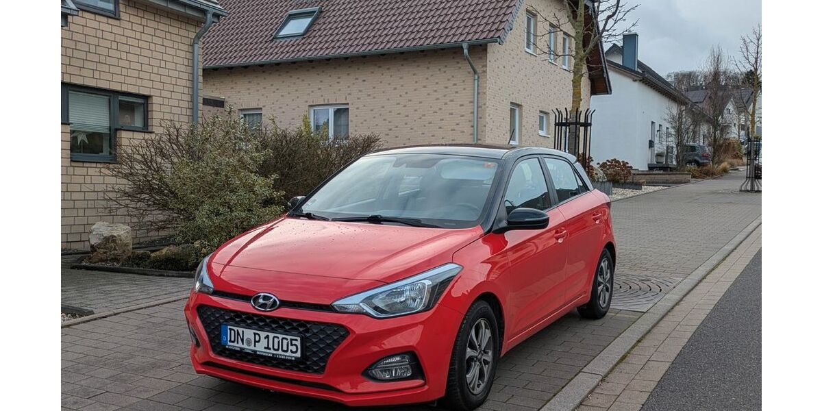 Hyundai i20 76.800 km 9.500 &euro; Düren 52349