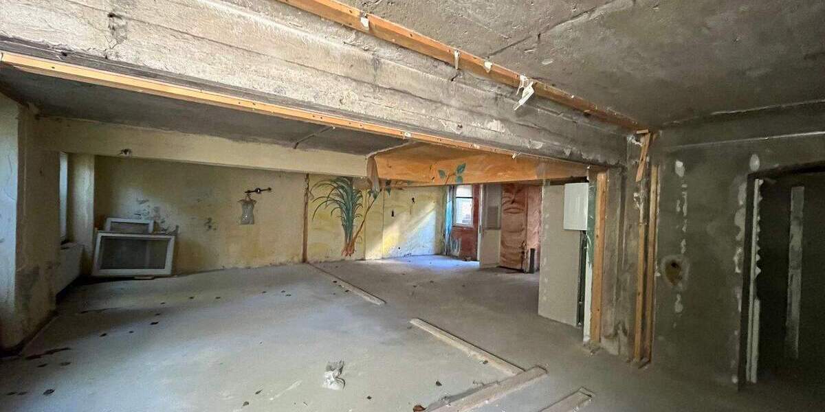 Gewerbeobjekt Leipzig Zentrum-Süd - 1 Zimmer, 115 m&sup2;, 120.000&euro; | Angebot:25748096