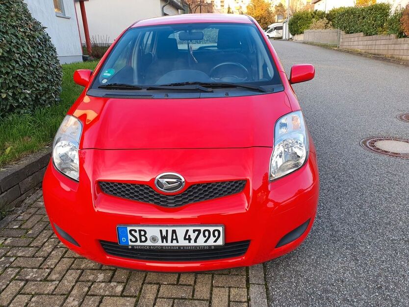 Toyota Yaris 60.500 km 5.500 € Saarbrücken 66125
