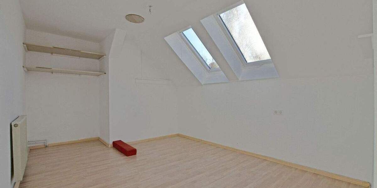 Reihenendhaus Hessisch Lichtenau - 7 Zimmer, 226 m&sup2;, 230.000&euro; | Angebot:26432911