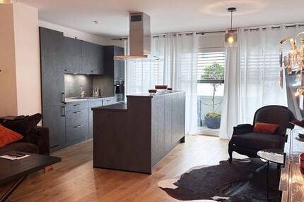 Wohnung Metzingen - 3 Zimmer, 93 m&sup2;, 1.400&euro; | Angebot:26852831