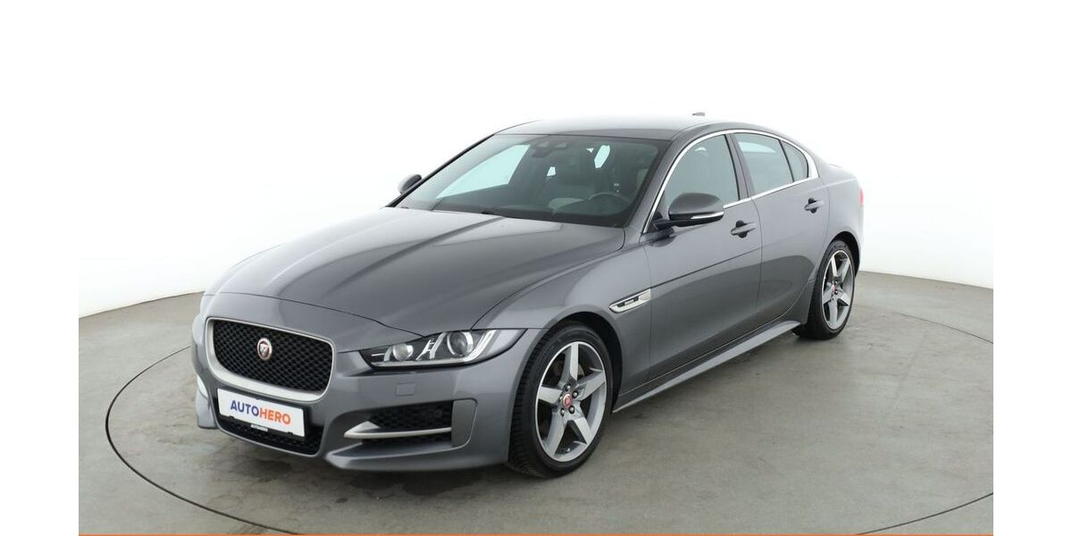 Jaguar XE 114.320 km 17.640 &euro; Dresden 01187