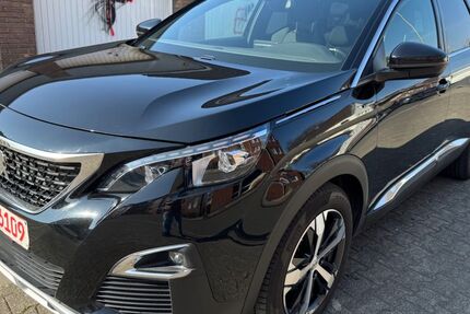 Peugeot 5008 186.000 km 14.700 € Neuss 41462