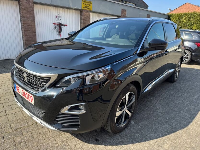 Peugeot 5008 186.000 km 14.700 € Neuss 41462
