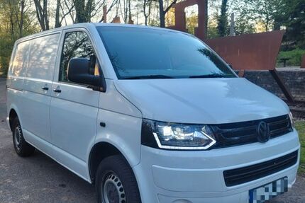 VW T5 Transporter 498.000 km 7.250 &euro; Rhauderfehn 26817