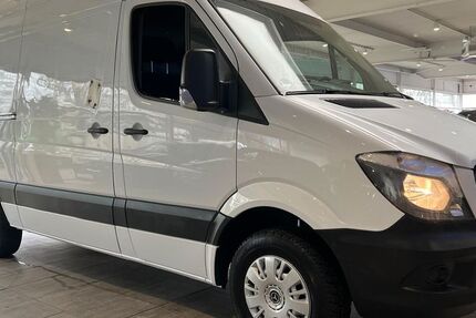 Mercedes-Benz Sprinter 189.000 km 13.990 &euro; Datteln 45711